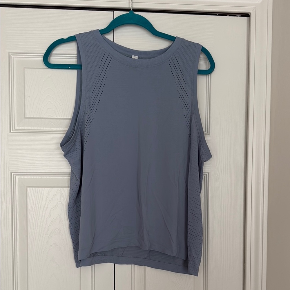 LULULEMON TRAIN TO BE TANK